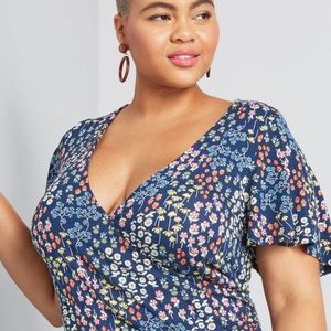 Colorful Print Shirt with Flutter Sleeves